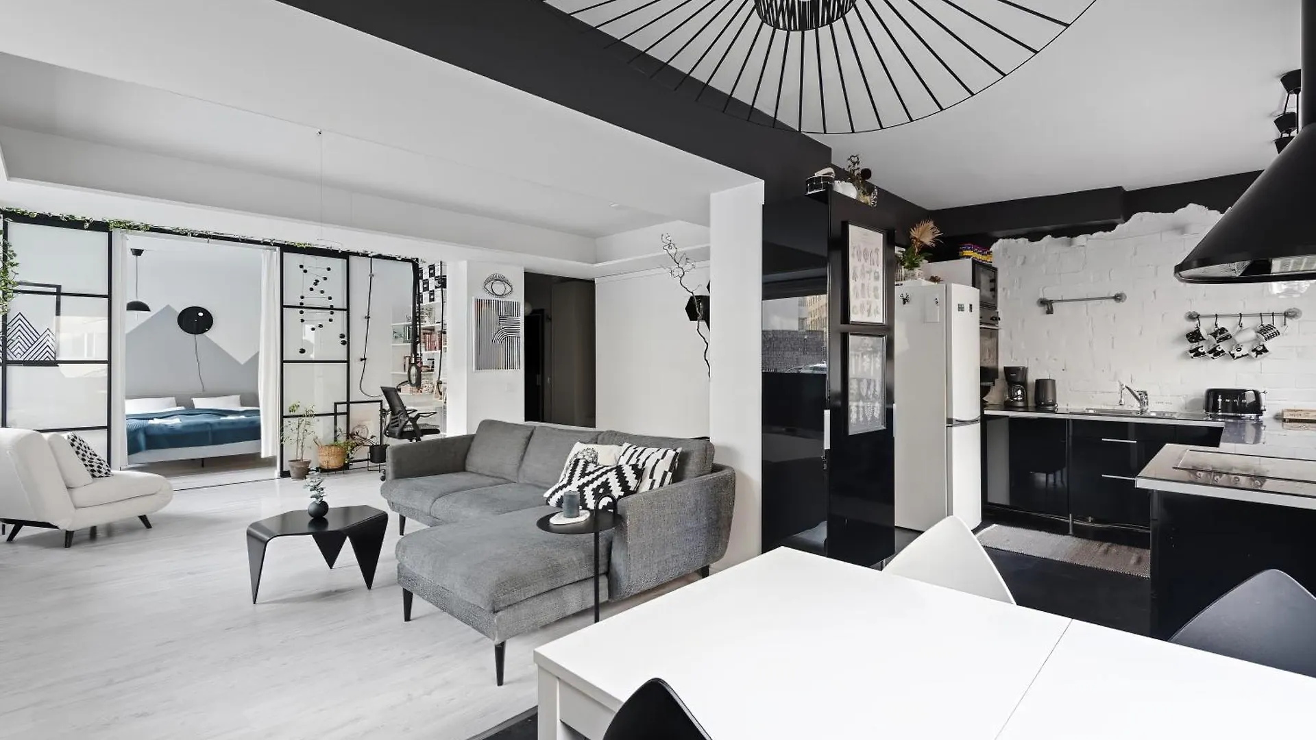 Wehost Modern And Artistic 1Br contacts